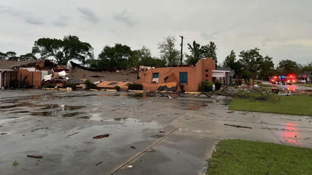 Severe Storm Ravages Houston, Causing Fatalities and Power Outages