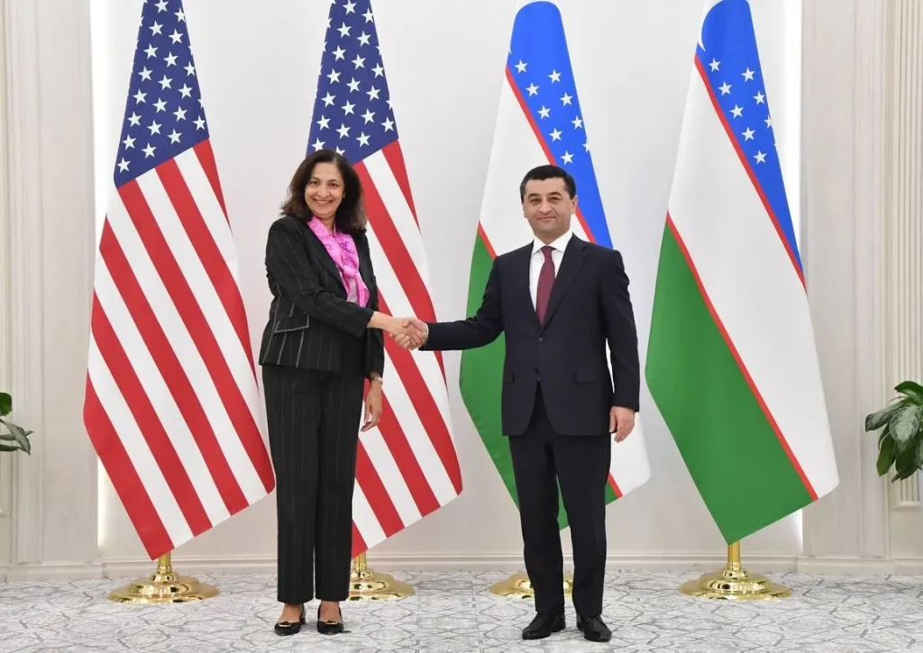 Uzbekistan's FM Meets with U.S. Under Secretary to Strengthen Bilateral Relations