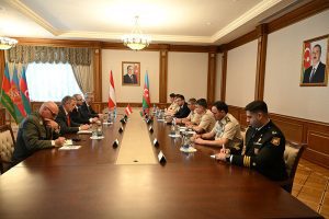 Azerbaijan Defense Minister Receives Austrian Defense Delegation