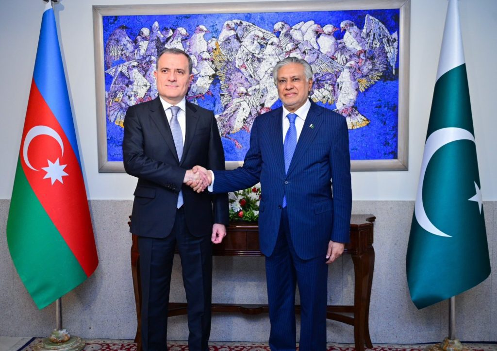 Azerbaijan and Pakistan Reaffirm Strategic Partnership in High-Level Call