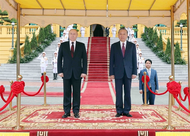 President Tô Lâm Welcomes Russian President Vladimir Putin with High Honors