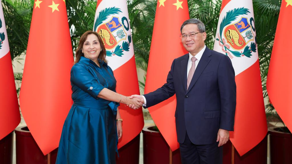 Chinese Premier Calls for Expanded Trade and Deepened Cooperation with Peru