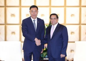 Vietnamese PM Hosts Receptions for Chinese Business Leaders in Dalian