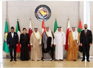 GCC Chief and Iraqi MPs Meet to Bolster Bilateral Ties