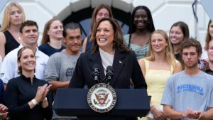 US Democrats Unite Behind Harris as She Kicks Off Campaign