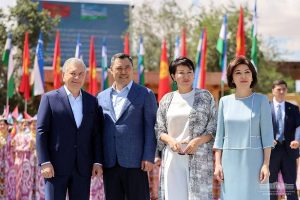 Presidents of Uzbekistan and Kyrgyzstan Tour Historic Sites in Khiva