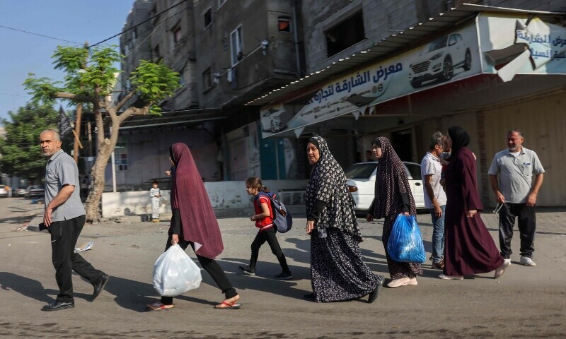 Thousands Flee Gaza City Amid Unexpected Israeli Military Incursion