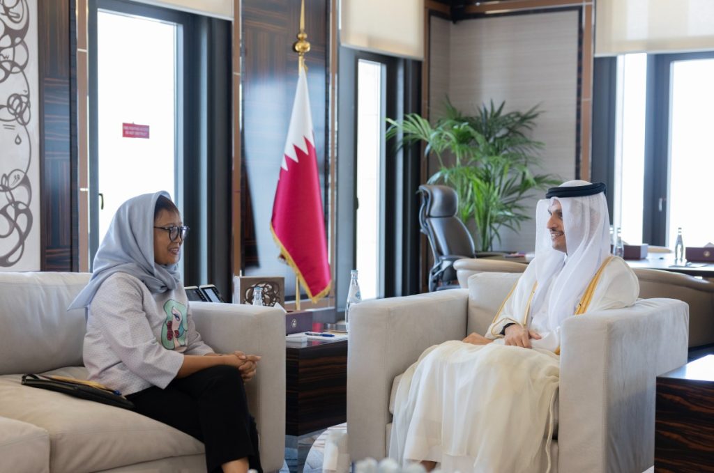 Prime Minister of Qatar Meets Indonesian Minister of Foreign Affairs