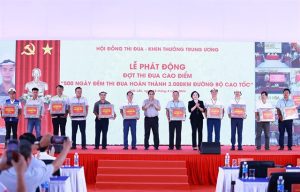 Prime Minister Chính Launches 500-Day Campaign to Complete 3,000 Kilometres of Expressways