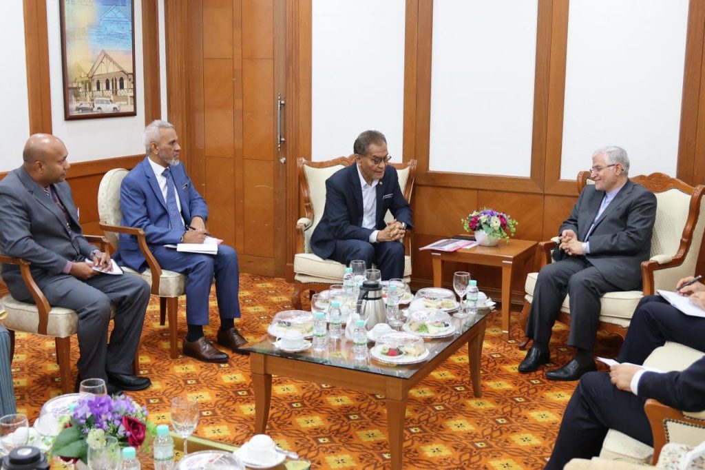 Iran Expresses Willingness to Enhance Health Sector Cooperation with Malaysia