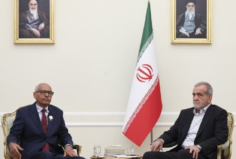Iran’s President Announces Readiness to Expand Cooperation with Sudan