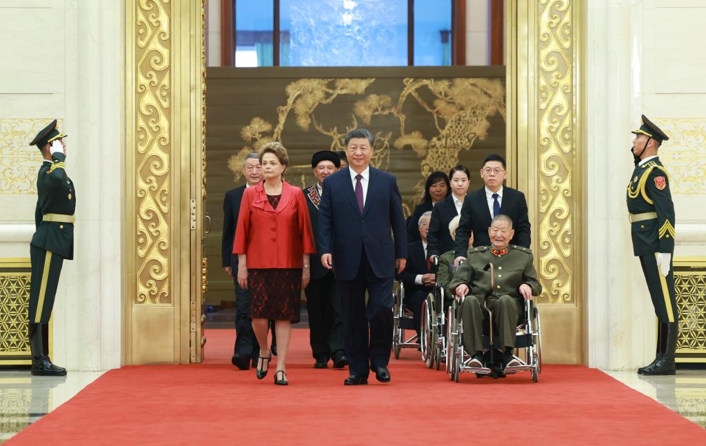 President Xi Confers National Medals Ahead of China’s 75th Founding Anniversary