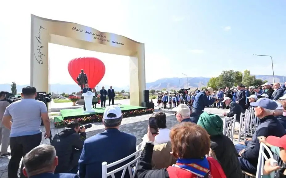 Monument Honoring Kazakh Children’s Literature Icon Berdibek Sokpakbayev Unveiled in Almaty Region