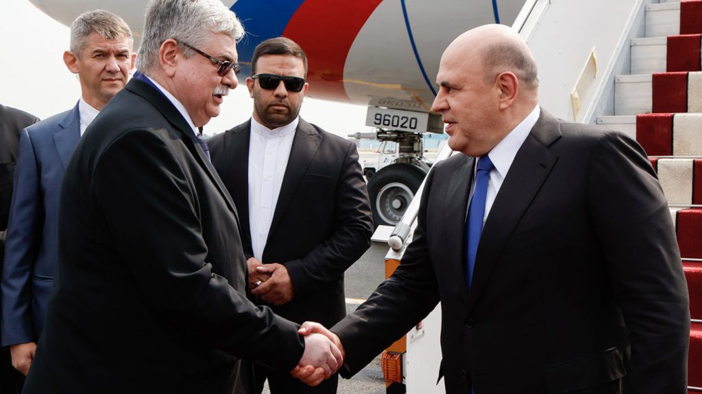 Russian PM Mikhail Mishustin Officially Welcomed in Tehran