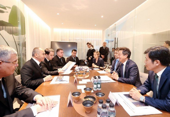 Turkmen Delegation Explores Cooperation with Daewoo E&C in Seoul