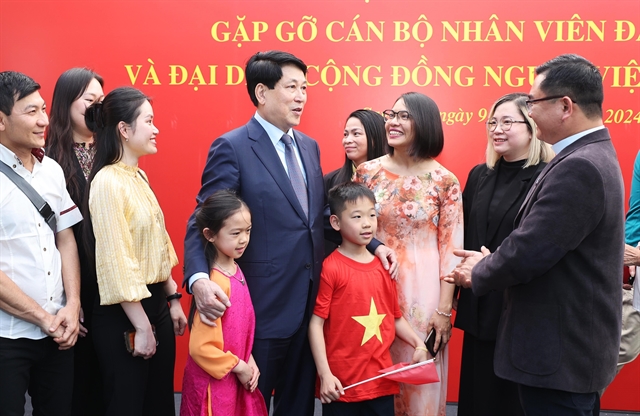 State President Lương Cường Meets with Vietnamese Community in Chile to Strengthen Bilateral Relations
