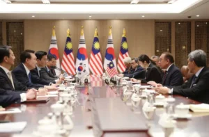 Anwar Ibrahim Invites South Korean Investors to Explore Opportunities in Malaysia