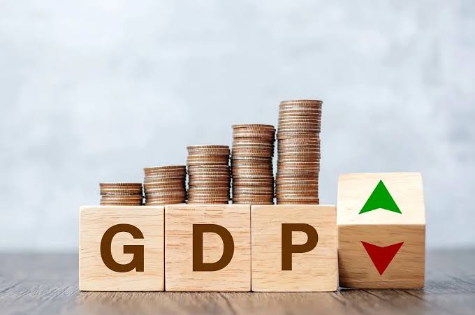Vietnam’s GDP to Reach $450 Billion in 2024, Ranking 34th Globally: CEBR