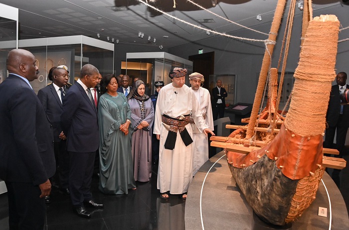 Angolan President and First Lady Visit National Museum in Muscat