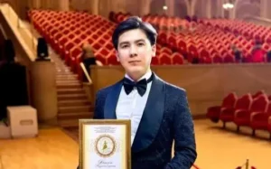 Kazakh Student Nursultan Anuarbek Wins First Place at Romansiada 2024 in Moscow
