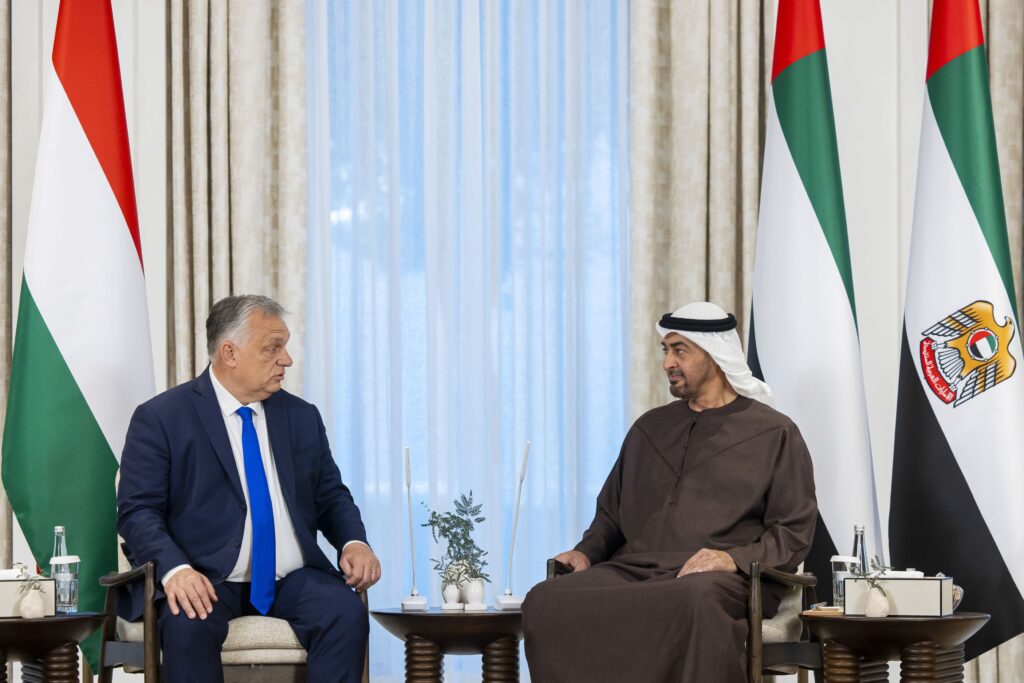 UAE President Welcomes Hungarian Prime Minister to Strengthen Bilateral Relations