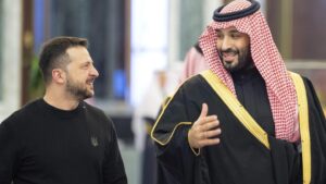Saudi Crown Prince Holds Phone Call with Ukrainian President Zelenskyy