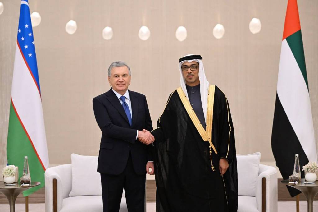 Shavkat Mirziyoyev Arrives in UAE for Official Visit and High-Level Talks