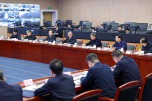 Chinese Premier Li Qiang Emphasizes Safe and Efficient Travel During Spring Festival Rush