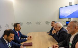 Iran’s Zarif and Qatar’s PM Discuss Regional Developments at World Economic Forum in Davos