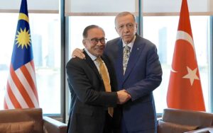 Anwar Ibrahim Expresses Deep Gratitude to Erdogan for Support During Difficult Times