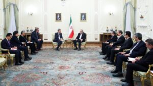 Iran, Malaysia Pledge to Strengthen Bilateral and Islamic Cooperation