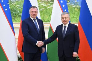 Shavkat Mirziyoyev Hosts Russian Delegation Led by Deputy Prime Minister Marat Khusnullin