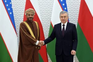Shavkat Mirziyoyev Receives Omani Foreign Minister to Bolster Bilateral Ties