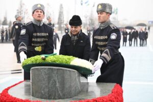 Prime Minister Shehbaz Sharif Visits New Uzbekistan Park in Tashkent Ahead of High-Level Talks
