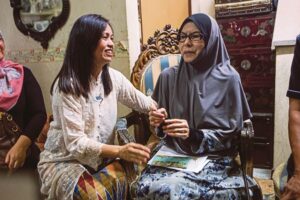 Malaysia’s Legendary Actress Dr. Sarimah Ahmad Recovers Original Film Tapes with Government Support