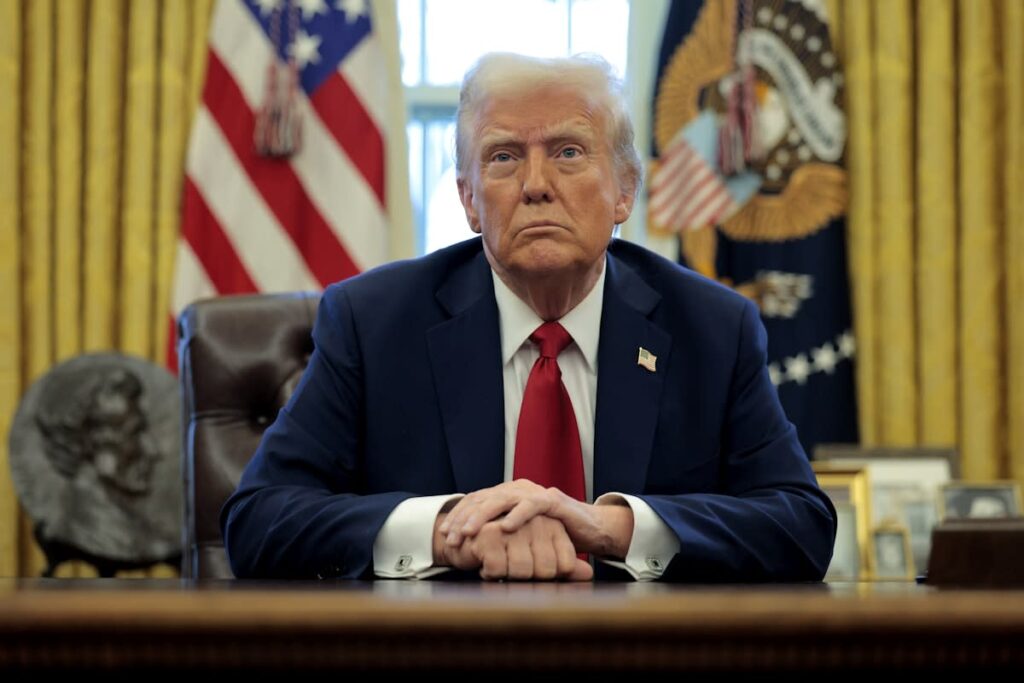 Trump Urges Federal Reserve to Cut Interest Rates as Tariffs Take Effect