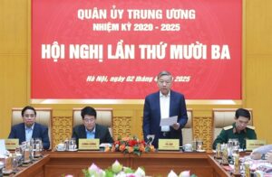 Vietnam's Central Military Commission Reviews Proposal for Local Military Restructuring