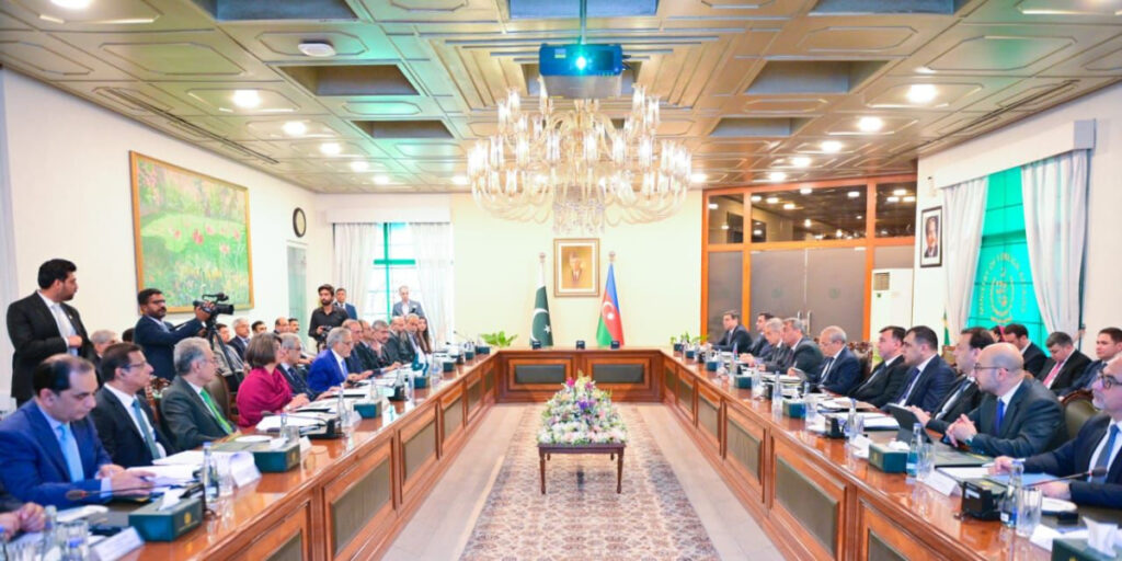 Azerbaijan and Pakistan Discuss Key Investment Projects and Pending MoUs