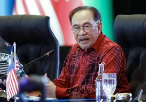 Anwar Urges ASEAN Unity and Domestic Reform to Tackle U.S. Tariff Challenges