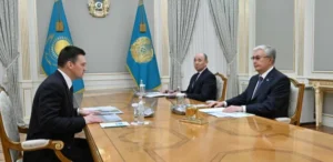 President Tokayev Meets EDB Chairman to Discuss Expanding Investment Cooperation