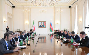 Azerbaijani and Iranian Presidents Hold Expanded Meeting to Strengthen Bilateral Relations