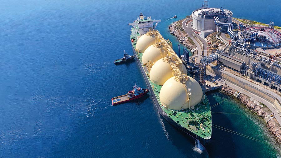 Vietnam Reduces LNG Import Tariff to Spur Clean Energy Investment