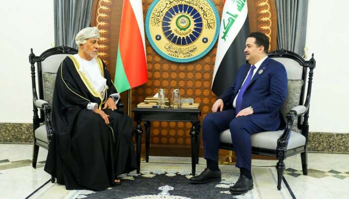 Omani Deputy Prime Minister Meets Iraqi Prime Minister on Sidelines of 34th Arab Summit
