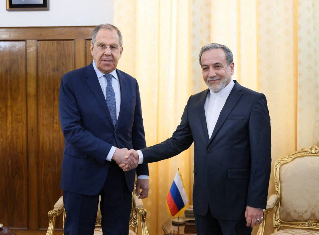 Iranian Foreign Minister Congratulates Lavrov on Receiving Russia’s Highest State Decoration