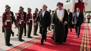 Sultan of Oman Hosts Official Welcome for President Pezeshkian in Muscat