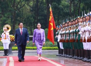 Vietnamese, Thai Prime Ministers Hold Talks to Deepen Strategic Partnership