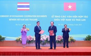 Vietnam, Thailand’s Central Group Ink Deal to Boost Vietnamese Goods Globally