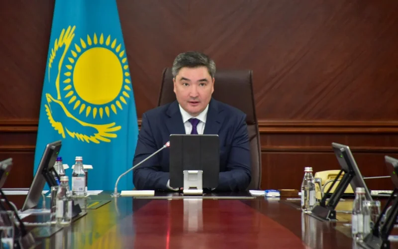 Kazakh Prime Minister Bektenov Urges Stronger Support for Domestic Producers
