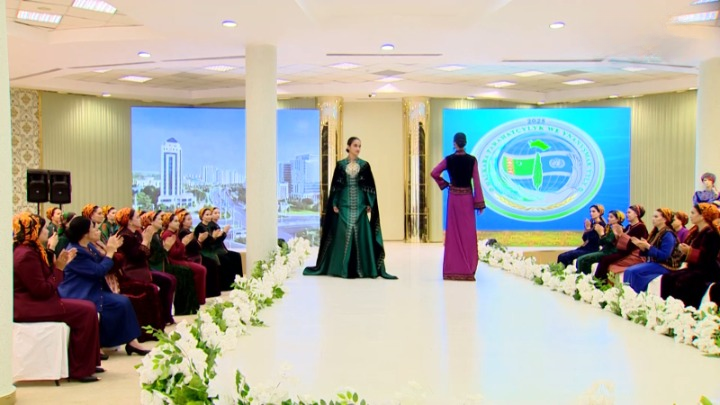 Ashgabat Hosts National Costume Fashion Show as Part of UNESCO Creative Cities Initiative