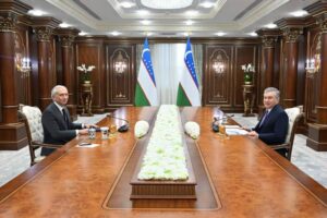 Shavkat Mirziyoyev Receives Gazprom Neft Chairman to Discuss Strategic Energy Cooperation